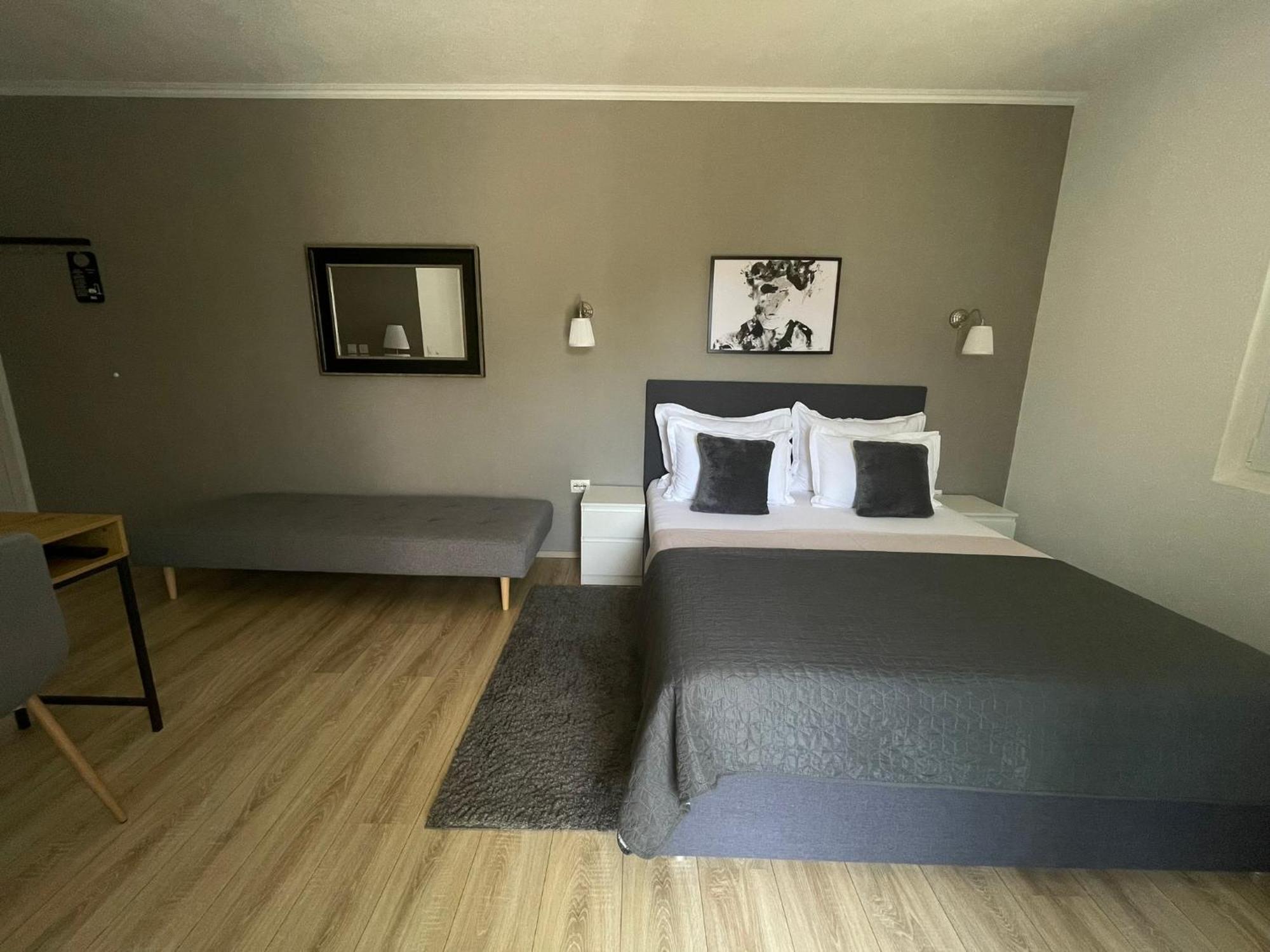 Mediteran Hvar - Modern Rooms And Restaurant, B&B Vrboska Ngoại thất bức ảnh